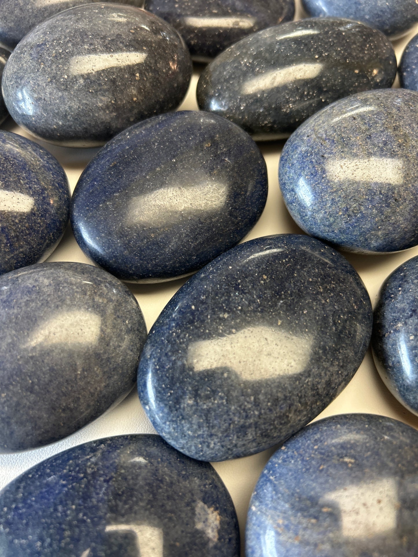 Dumortierite Palmstone