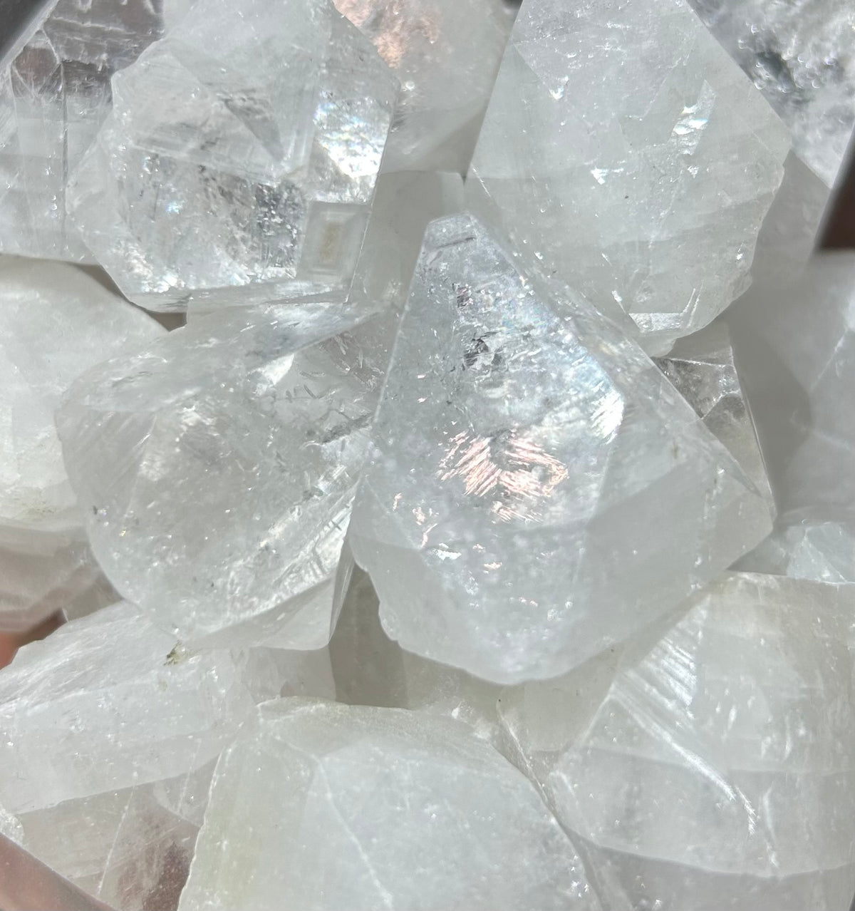 Apophyllite Tips