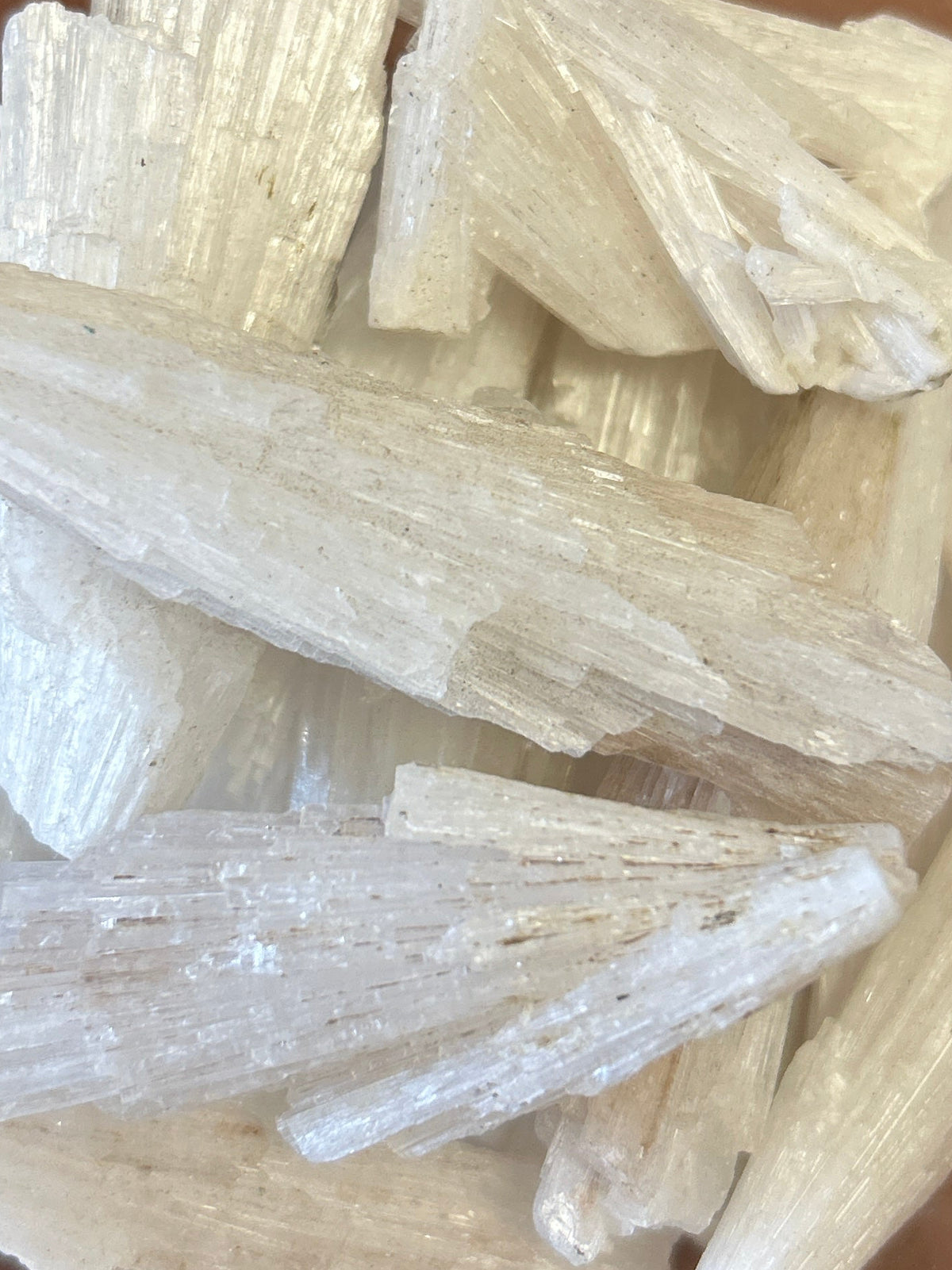 Scolecite Sprays