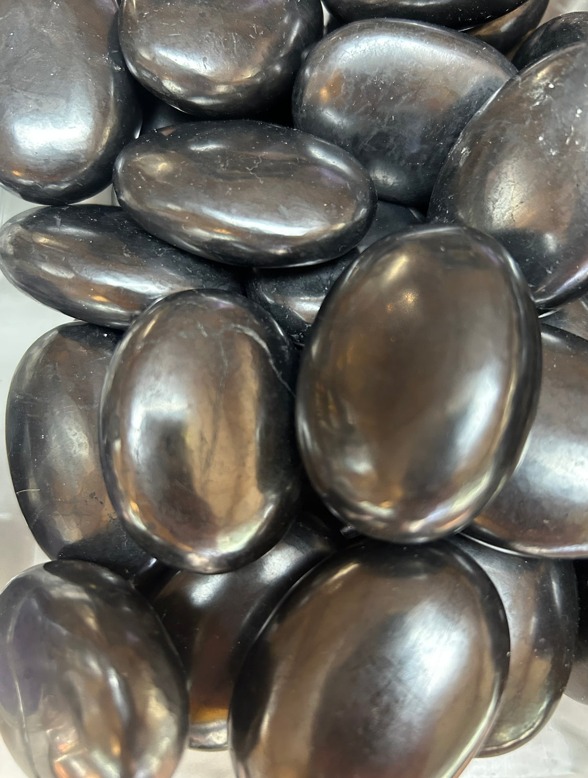 Shungite gallets