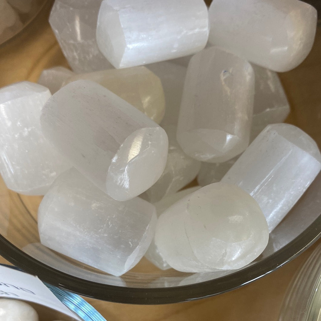 Selenite tumble stones