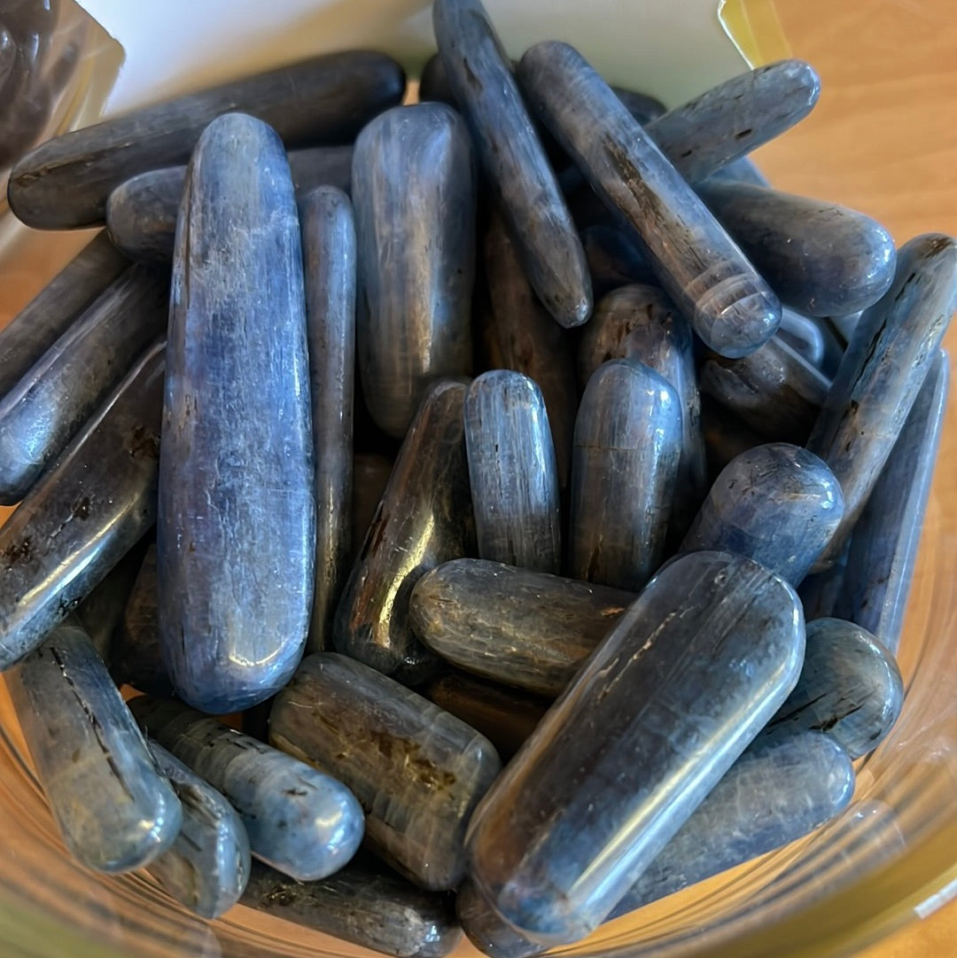 Kyanite blades MMM